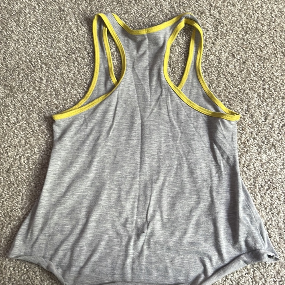Tank Crop - Picture 2 of 3